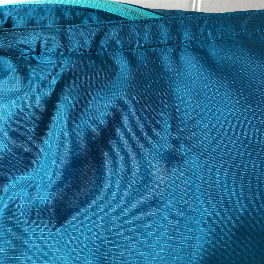 Patagonia Lightweight Travel 15L Courier Bag Shoulder Bag Blue STY48813 Unisex - Picture 11 of 12